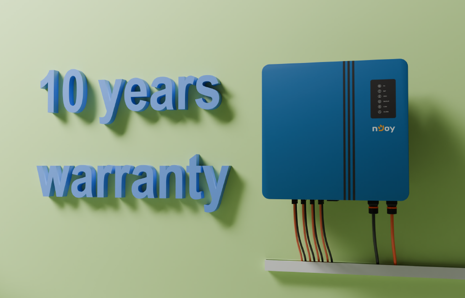 Kit Invertor Hibrid Trifazat 10kW + Baterie LiFePO4 10kW nJoy