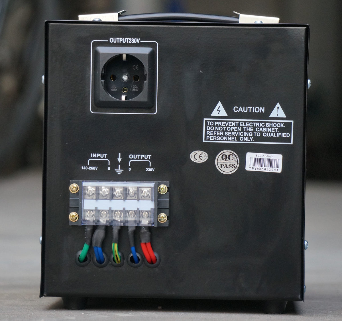 Stabilizator Tensiune 4kW 5KVA Monofazat Servomotor 140-260V Electropower EP-SVC-5000VA