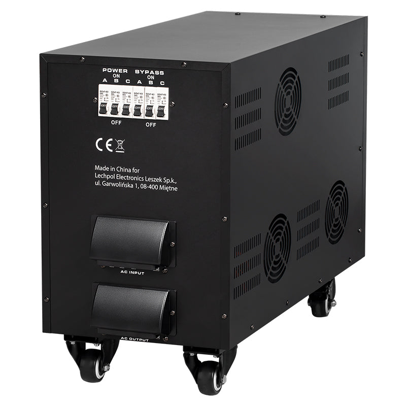 Stabilizator Tensiune Panouri Fotovoltaice Trifazat 30KVA 21kW Servomotor Kemot URZ3437-30